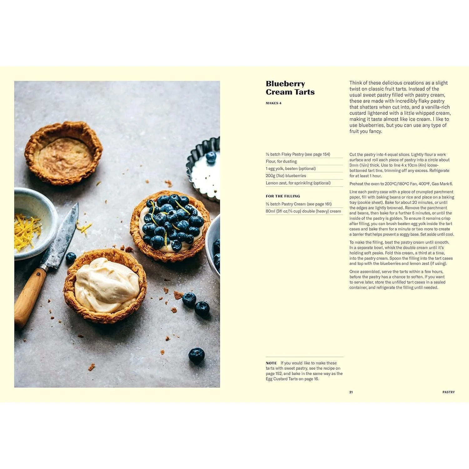Small Batch Bakes: Baking cakes, cookies, bars and buns for one to six people by Edd Kimber - Image 3