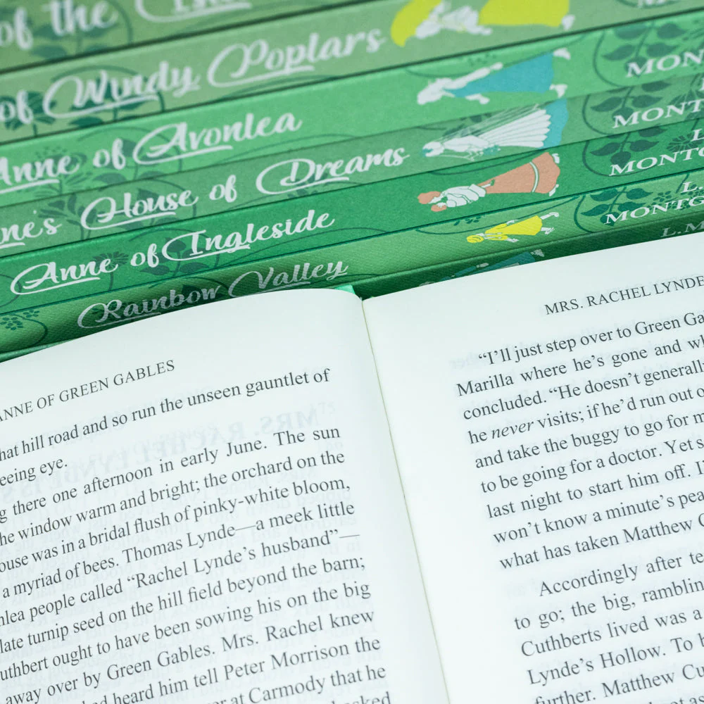 The Complete Collection of Anne of Green Gables 8 Hardback Deluxe Set (Anne of Green Gables, Anne of Avonlea, Anne of Ingleside, Anne of Windy Poplars, Anne of the Island...) - Image 8